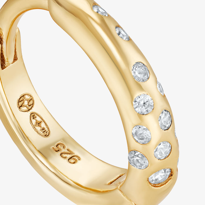 ArcticElegance | Boucles d’Oreilles Subtiles avec Éclat Glacé