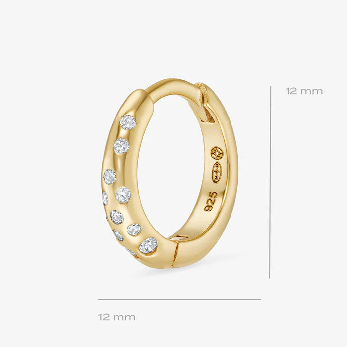 ArcticElegance | Boucles d’Oreilles Subtiles avec Éclat Glacé