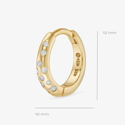 ArcticElegance | Boucles d’Oreilles Subtiles avec Éclat Glacé