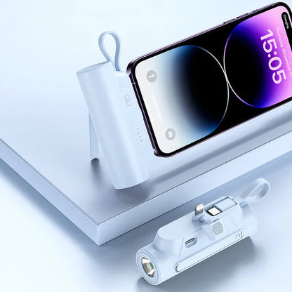 ChargeMate | Chargeur Compact 3-en-1 pour les Déplacements